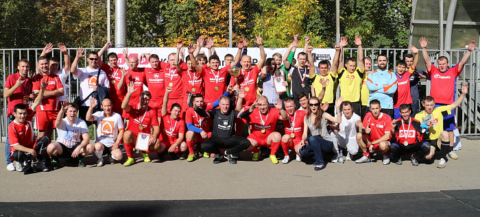 Команда Славдом выиграла кубок «Группы ЛСР» 2015 и золотые медали турнира